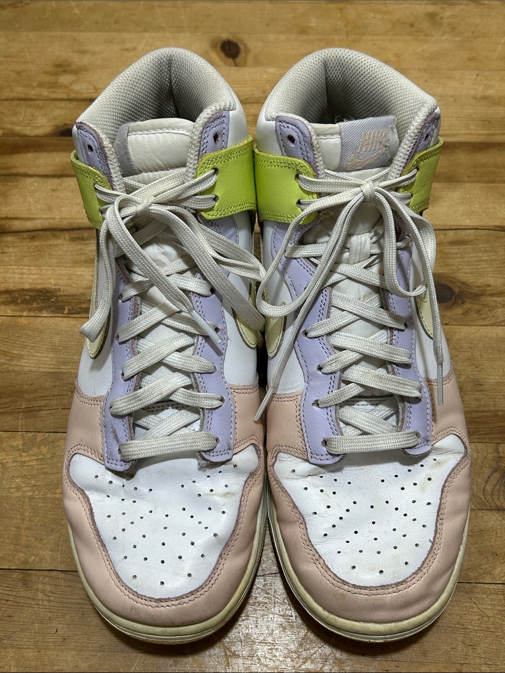 Nike Dunk High Cashmere Lemon Twist Shoe, women’s size 9.5